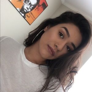 Meet your Posher, Heidi